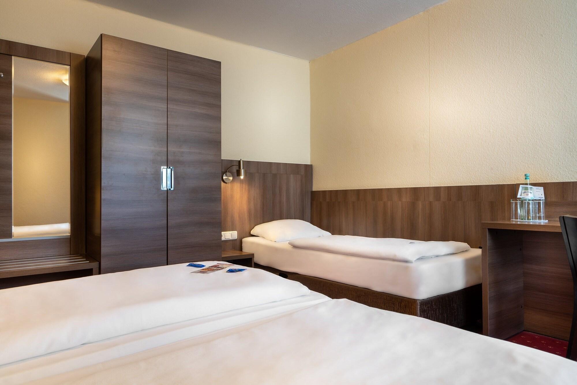 Hotel Leonet Cologne Luaran gambar