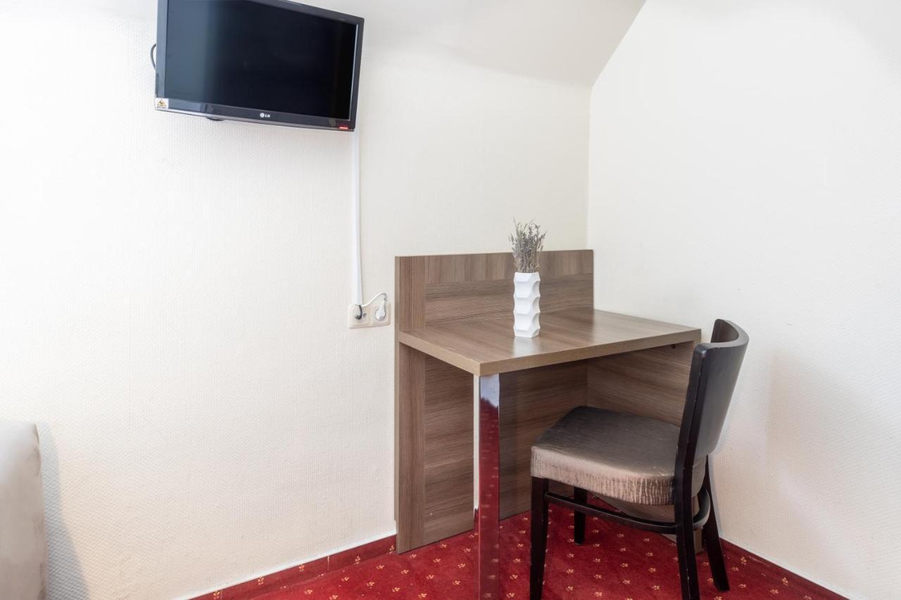 Hotel Leonet Cologne Luaran gambar