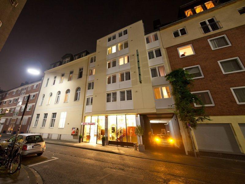 Hotel Leonet Cologne Luaran gambar